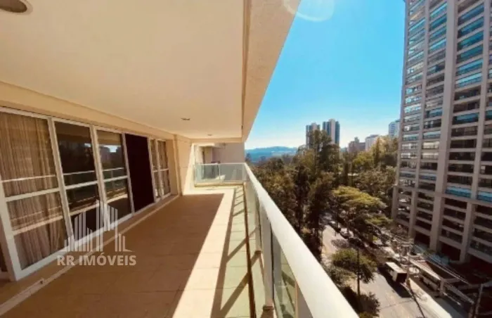 RR8913 Apartamento 212m² CONDOMÍNIO ESSÊNCIA ALPHAVILLE - OPORTUNIDADE - 4 Dorms 3 Vagas -