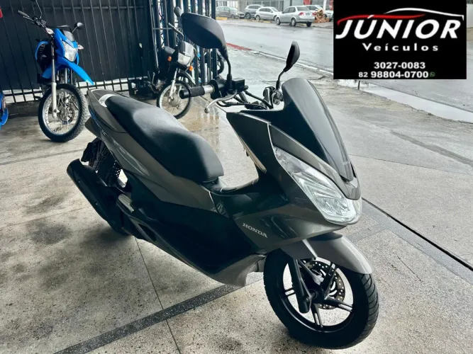 (Junior veiculos) Honda Pcx Dlx ano:2017