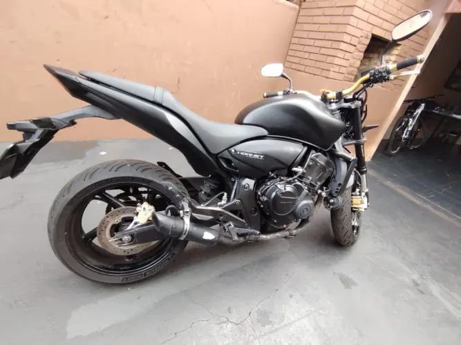 Honda Hornet 600 2012 - Impecável e Revisada | Pneus Novos