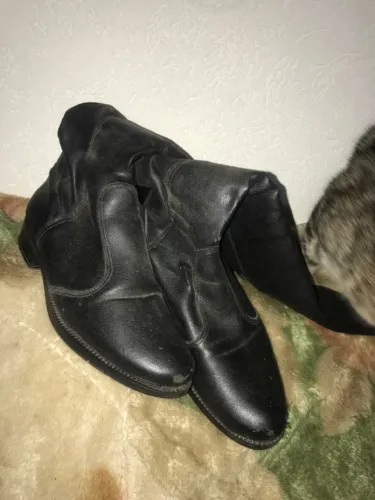Botas de couro pretas