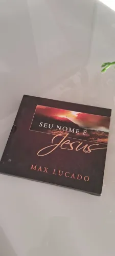 Livro Seu Nome É Jesus - Max Lucado