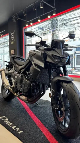CB HORNET 750 / Branca ou Preta PRONTA ENTREGA