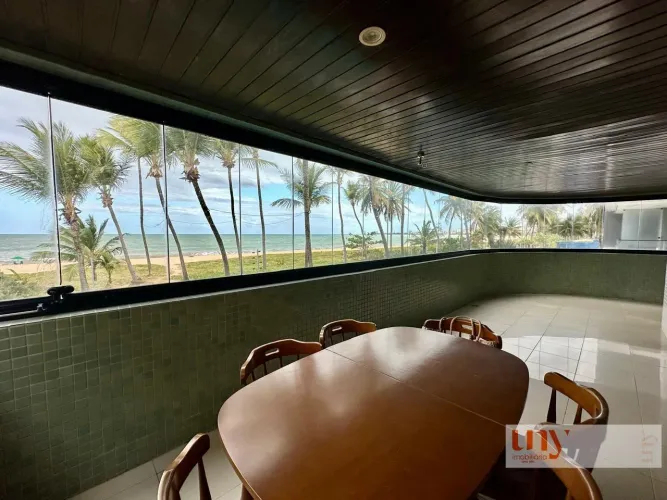 Apartamento amplo com 210 m² e 4 suítes na beira mar do Jardim Oceania