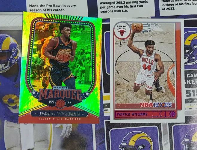 2 cards panini raros