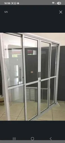 Porta Sacada 4 folhas alumínio branco 2,10x2,00 - nova