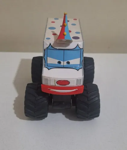 Carro Palhaço do Filme Carros 