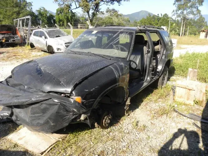 Chevrolet Blazer 2.2 1996 1 Bico Veiculo Destinado A Retirada De Peças
