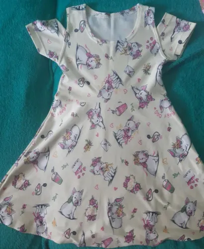 Vestido leve tamanho 2 - 3 anos 