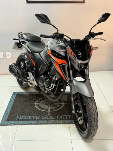 Yamaha fz 25 fazer ano 2025