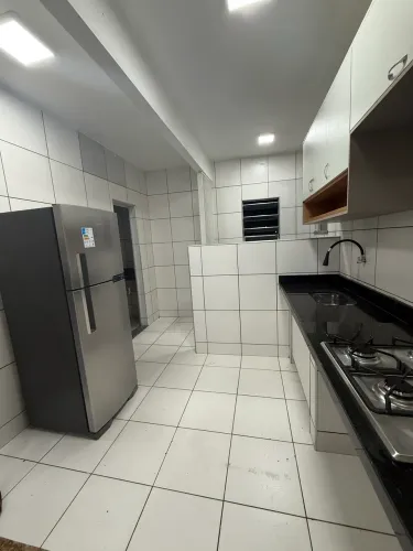 Apartamento totalmente mobiliado e climatizado no Alvorada 2! *