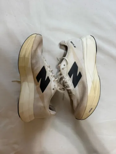 TÊNIS NEW BALANCE V5 ELITE