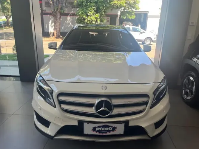 Mercedes-Benz GLA 250 Sport TB 16V 4X4 211cv Aut. 2016
