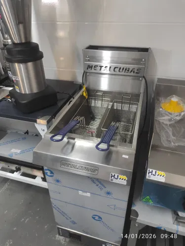 Bh Fritadeira alta produção metalcubas a gás