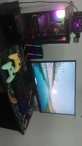 Setup gamer COMPLETO (até a mesa)