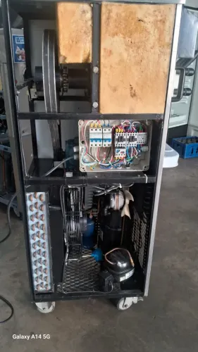 maquina produtora de sorvetes