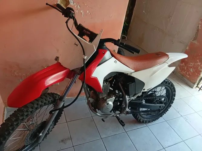 Moto trilha 