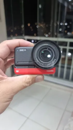 Insta 360 one rs