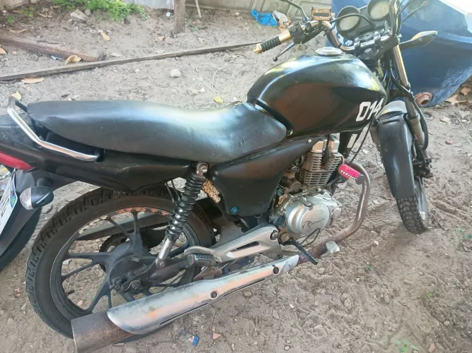 Titan 150