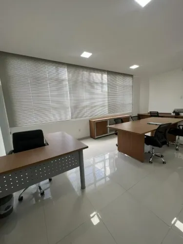 ALUGO SALA COMERCIAL MOBILIADA EM FRENTE AO BRADESCO