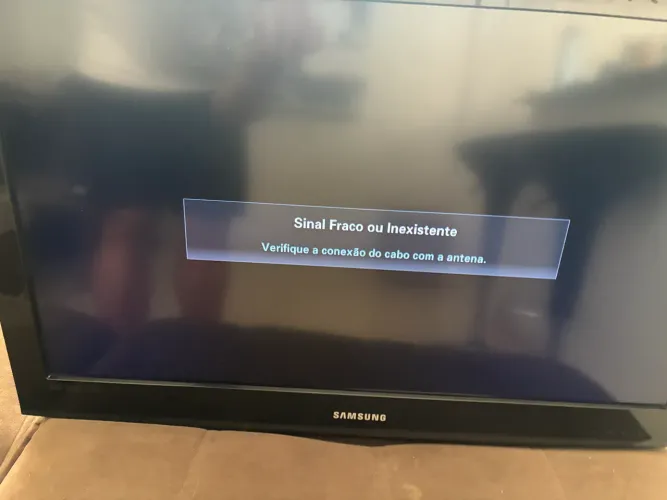 VENDO TV SAMSUNG PARA SAIR RÁPIDO , ACEITO OFERTAS