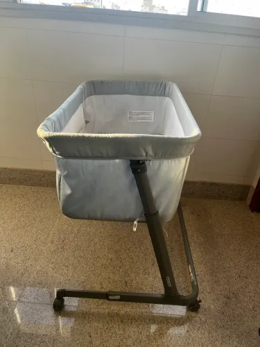 Berço Portátil Cosco com rodinhas