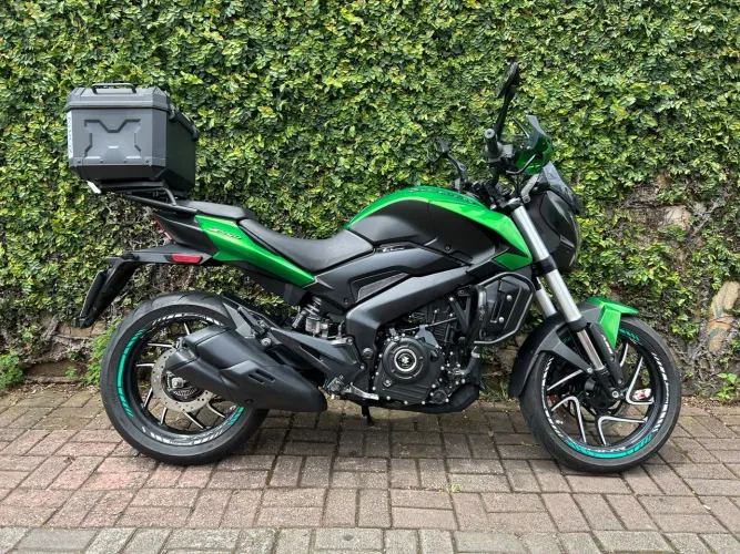 Bajaj Dominar 400 50 cc