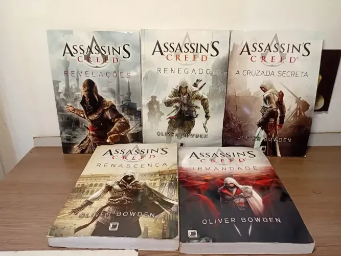 Conjunto livros Assassin's Creed (Leia a descrição)