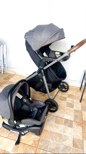 Carrinho de bebê GRACCO 3 em 1
