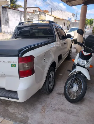 Chevrolet Montana LS 1.4 Econoflex 8V 2P 2013