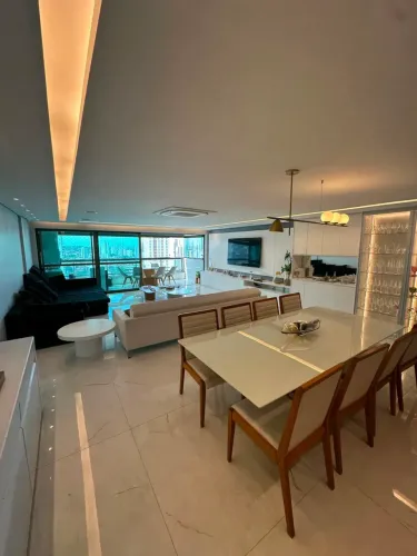 EDF. MARGARIDA PONTES | CASA FORTE  235 m² | 4 suítes | Varandão gourmet | 3 vagas | Porte