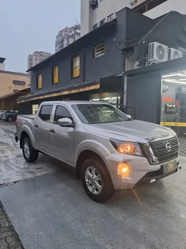 Nissan Frontier SE CD 4X4 2.3 Bi-TB Diesel Aut. 2023