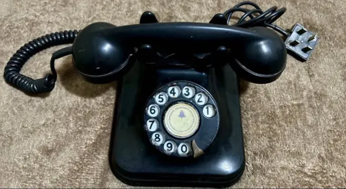 Telefone Disco Antigo Baquelite ?Chifrudinho?