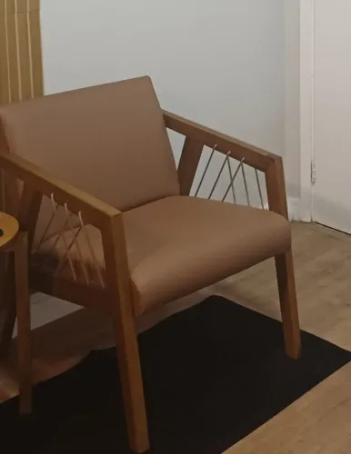 Poltrona semi nova
