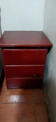 Mesa cabiceira