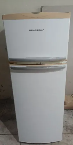 Geladeira Frost Free ótimo estado 