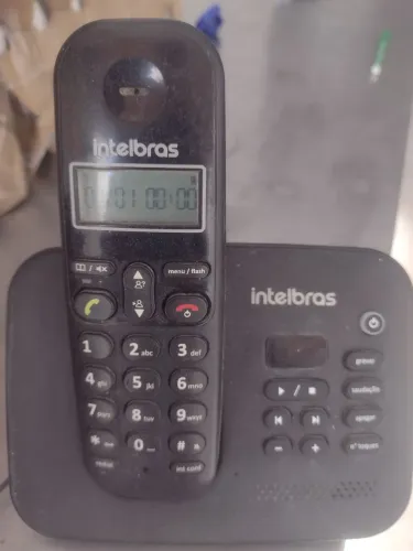 Telefone top semi novo