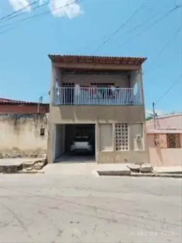Casa 263m² com Terreno 176m² | Bacabal-MA | Centro | Oportunidade - Próx. à Praça Silva Ja