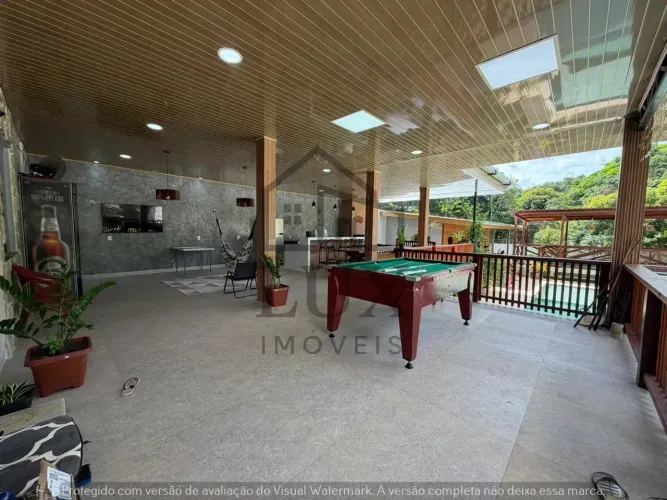 Chácara no Iranduba / 800m² / 3 suítes / Mobiliado / piscina / área gourmet / aquário com