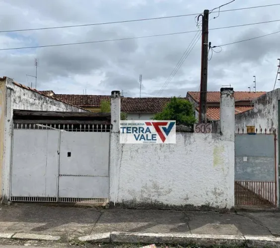 Casa com 2 dormitórios à venda, 81 m² por R$ 220.000,00 - Vila Carmem - Cachoeira Paulista