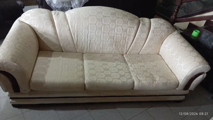Sofá impecável