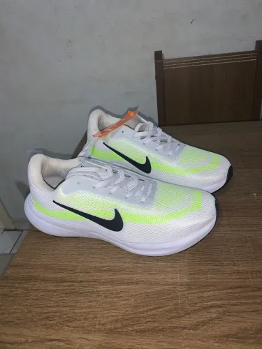Tênis da Nike 120