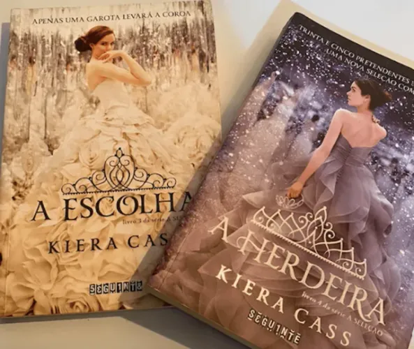 kit 2 livros a escolha e a herdeira