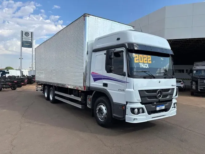 mercedes benz atego  2426 trucado 