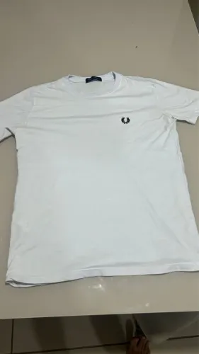 Camiseta / camisa Fred perry branca - Maceió 
