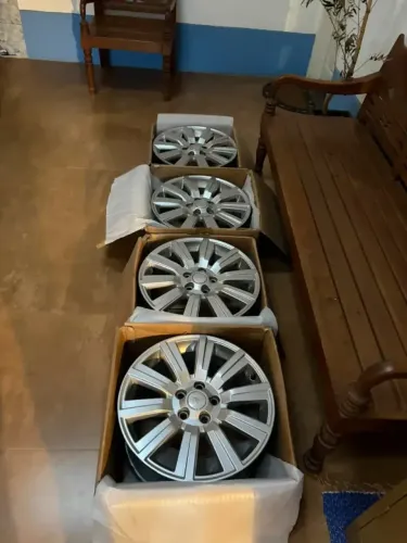 Rodas Originais Land Rover Discovery 4 Aro 19 (Usado)