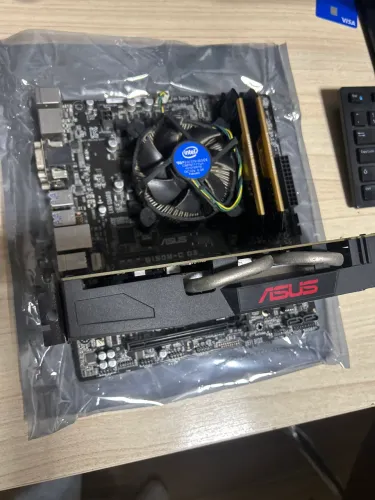 Kit I5 7400, placa mae + 16gb RAM DDR3, placa de video RX570 4GB