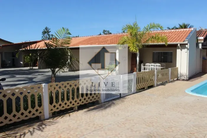 Condomínio de casas à venda na praia do Sapé - Ubatuba/SP