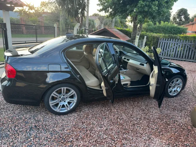 BMW 318I A 2.0 16V 136cv 5P 2012