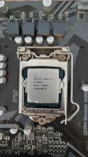 Kit Upgrade, Intel I3-10105f, H510m, 16gb Ddr4 (Usado)