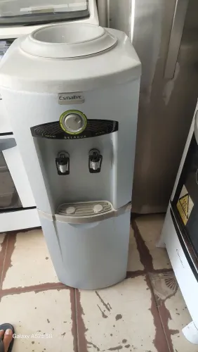 Gelagua esmaltec